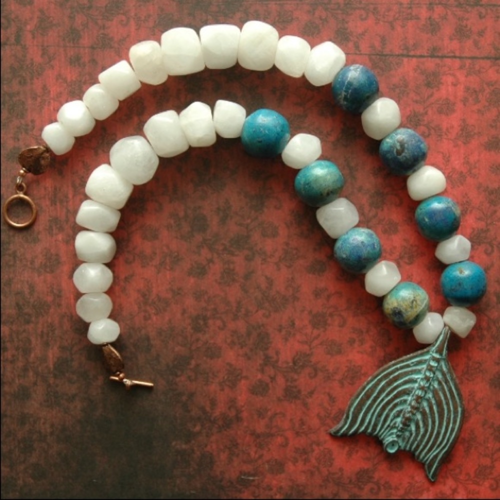 Whale Tail Copper Feather Quartz Necklace Blue